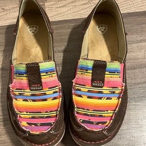 Ariat Cruisers size 7.5 excellent condition